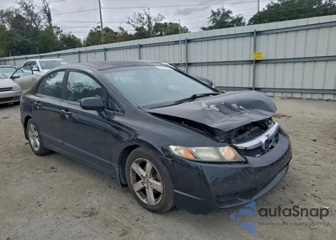 2011 Honda Civic Lx-S z USA, uszkodzony, nr VIN 19XFA1F65BE038312